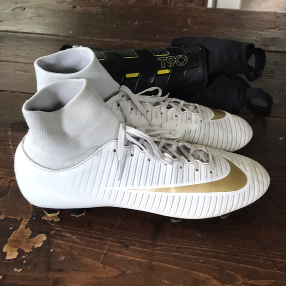 Nike Mercurial Superfly VI Pro AG Pro Football Boots, £80.00